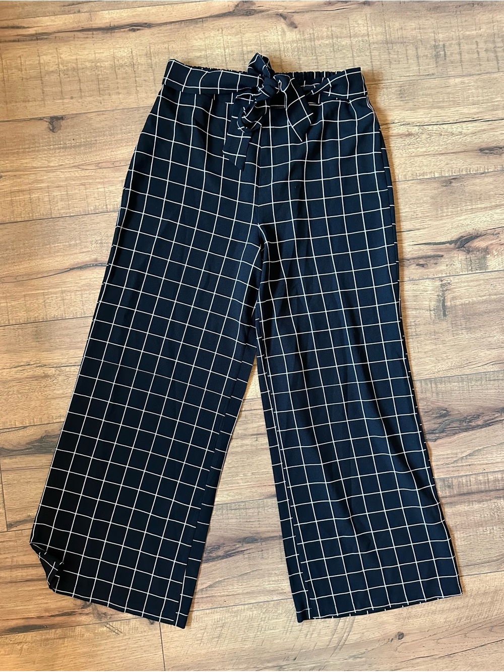 Black Windowpane Tie-Waist Wide Leg Pants